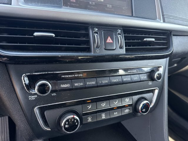 2018 Kia Optima S - Photo 25
