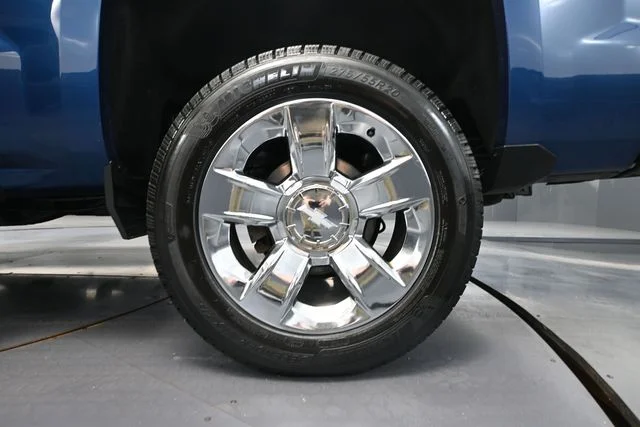 Used 2017 Blue Chevrolet LTZ image 16