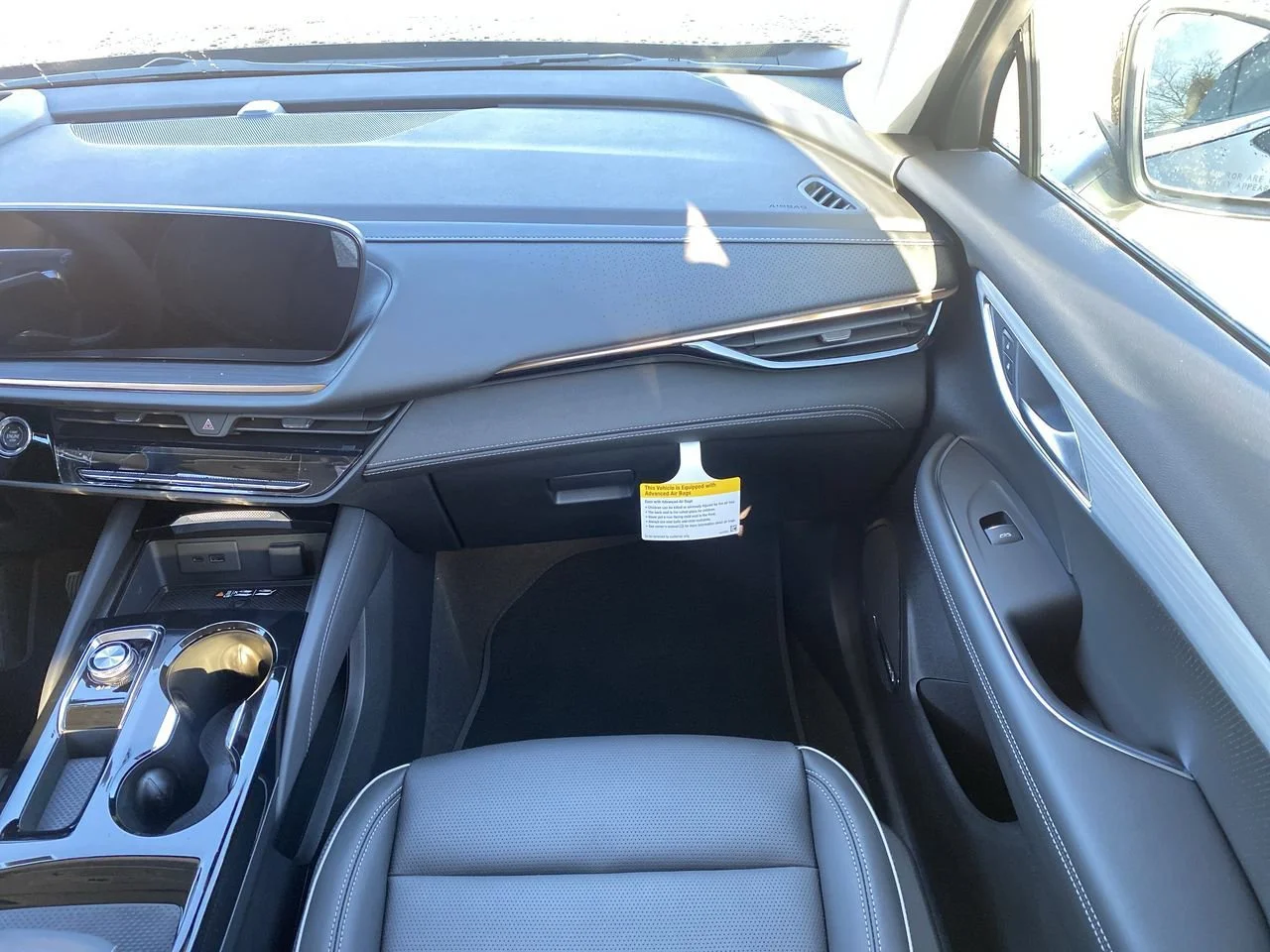 New 2026 Ebony Twilight Metallic Buick Avenir image 24