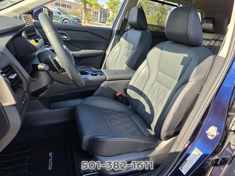 Used 2025 Deep Ocean Blue NISSAN AWD PLATINUM image 7