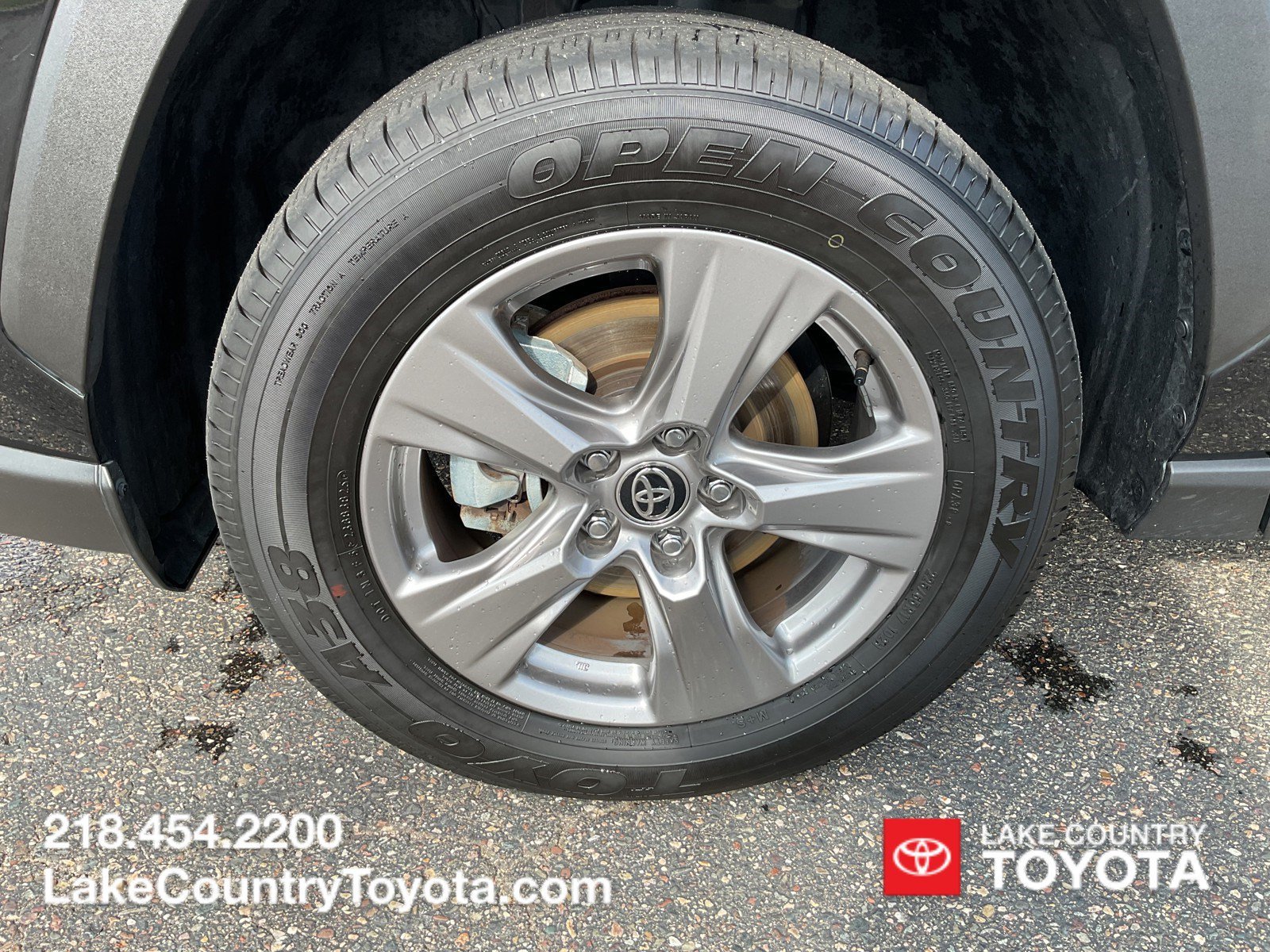 Used 2025 Black Toyota XLE image 9