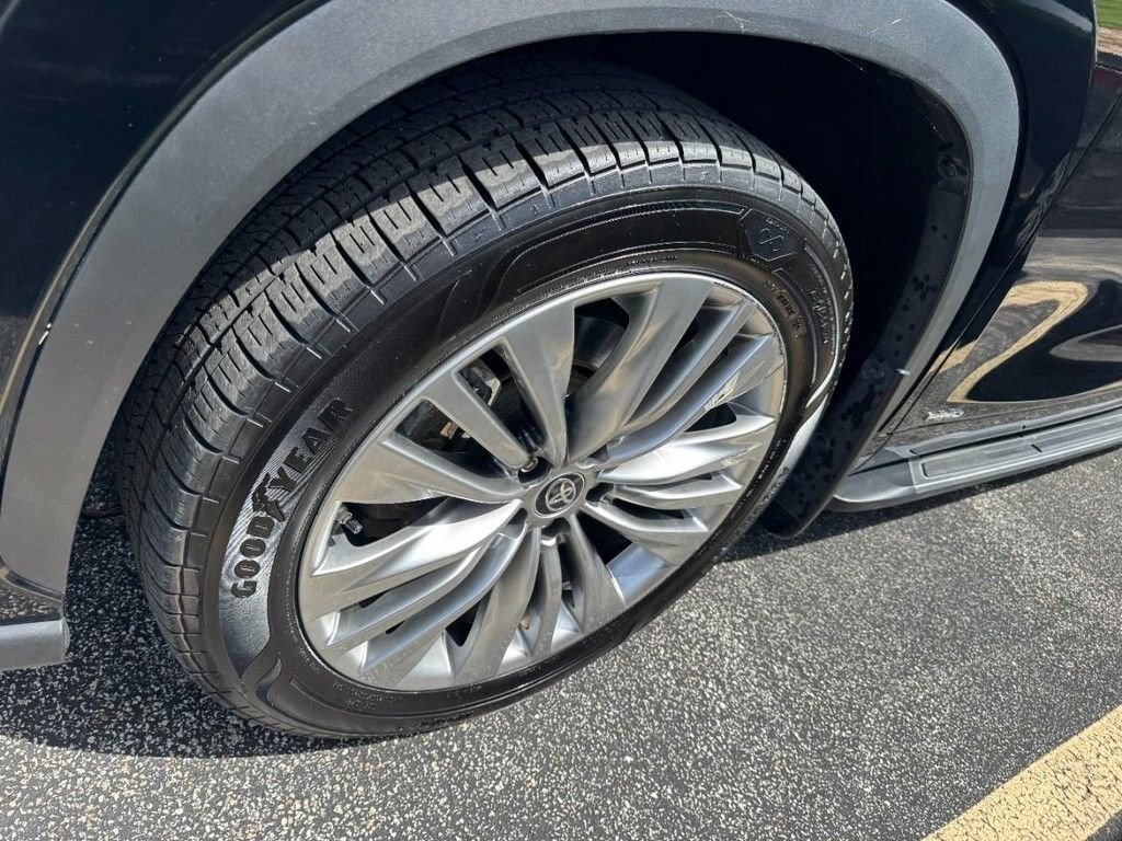 Used 2024 Black Toyota Platinum image 4