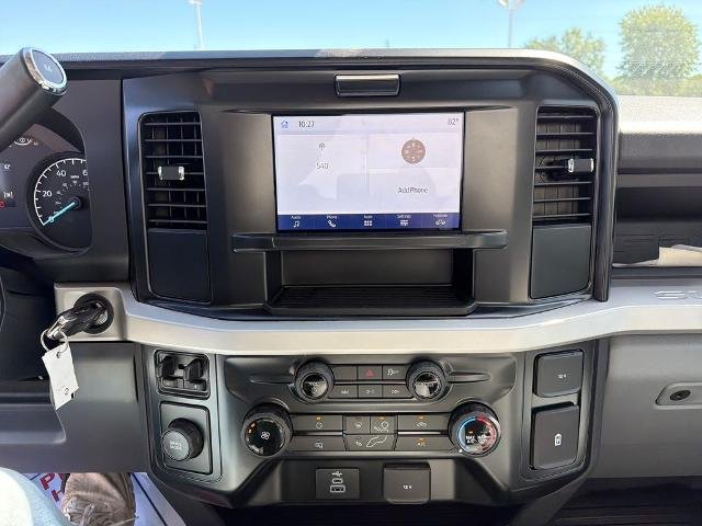 2026 Ford F-350 Super Duty Chassis Cab XL - Photo 50