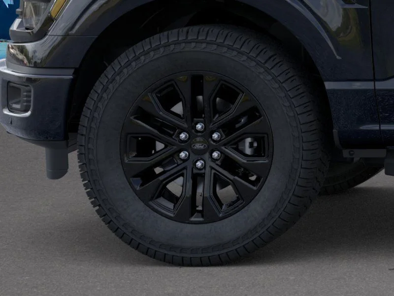 New 2026 Agate Black Metallic Ford XLT image 20