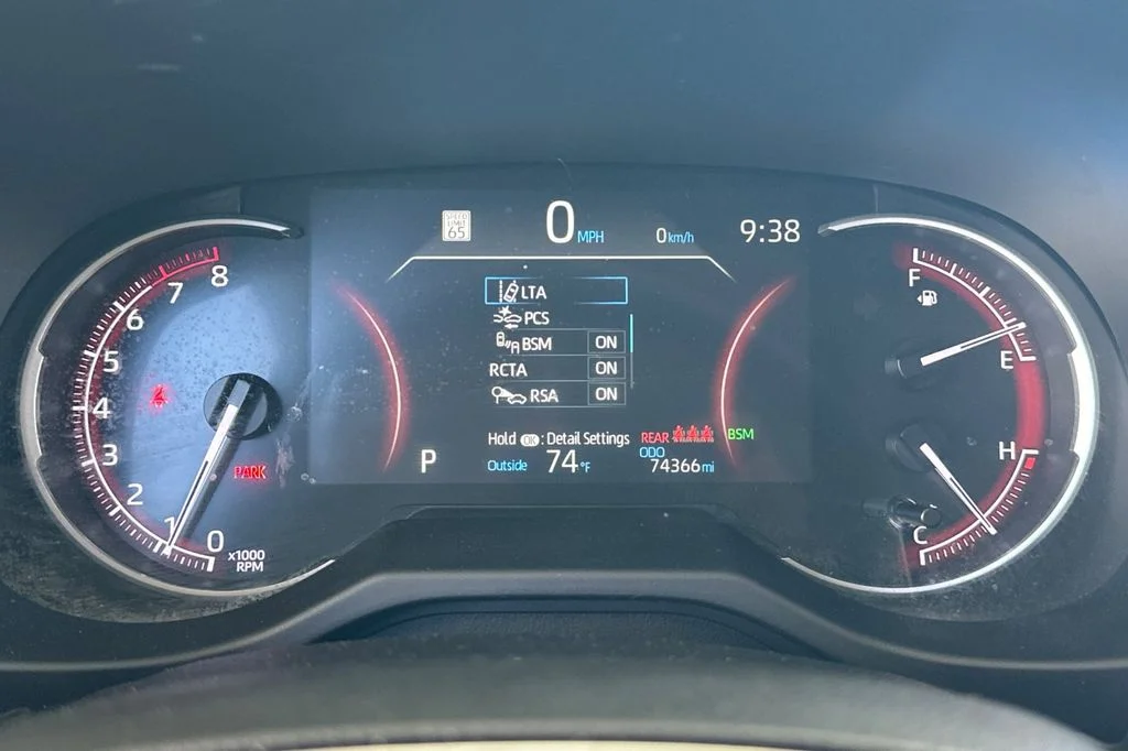 2025 Toyota RAV4 XLE Premium - Photo 29