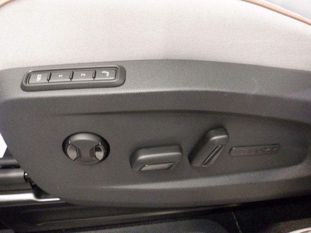 2025 Volkswagen ID. Buzz 1st Edition - Photo 17