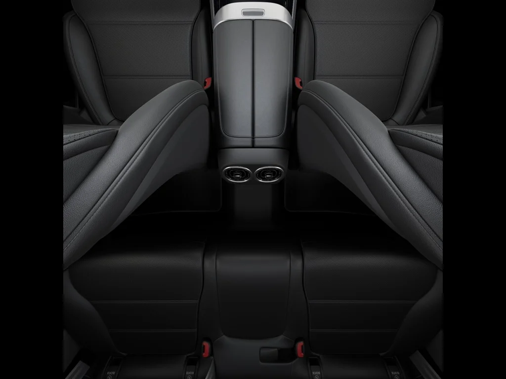 New 2026 Black Mercedes-Benz GLC 300 image 47