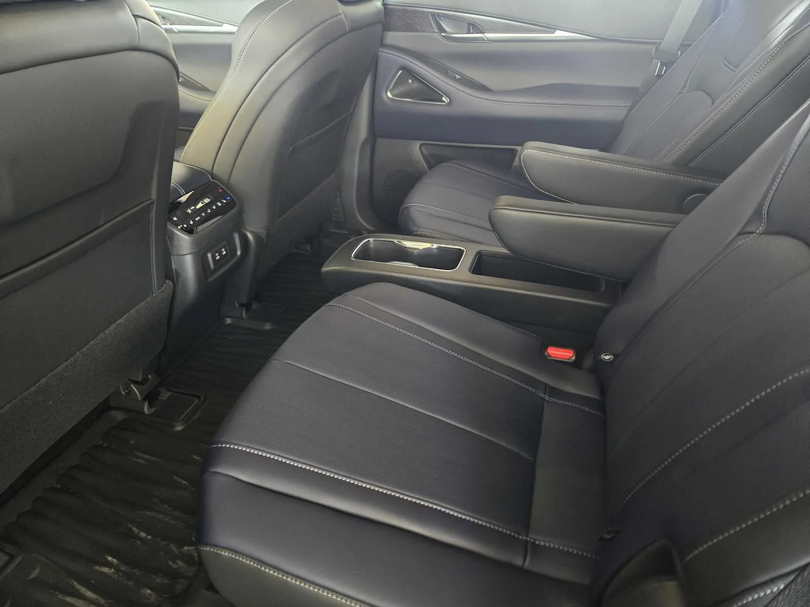 New 2026 MINERAL BLACK INFINITI Sport AWD image 18