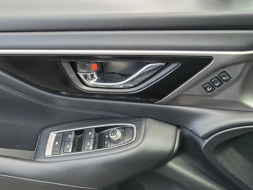 Used 2020 Gray Subaru Limited image 16