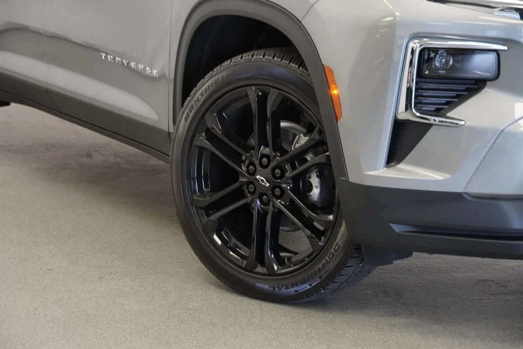 2026 Chevrolet Traverse LT - Photo 10