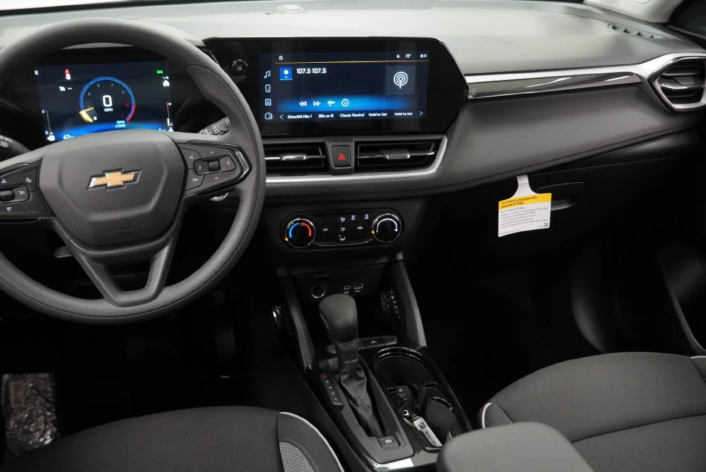 New 2026 Summit White Chevrolet LS image 21