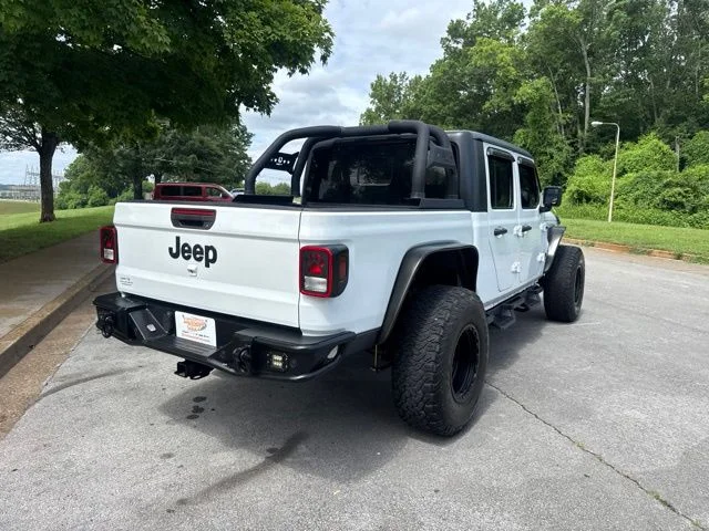 Used 2020 White Jeep Sport image 7