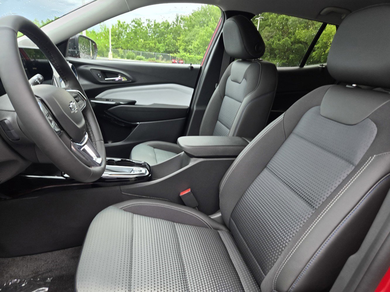 2026 Chevrolet Trax LT - Photo 14