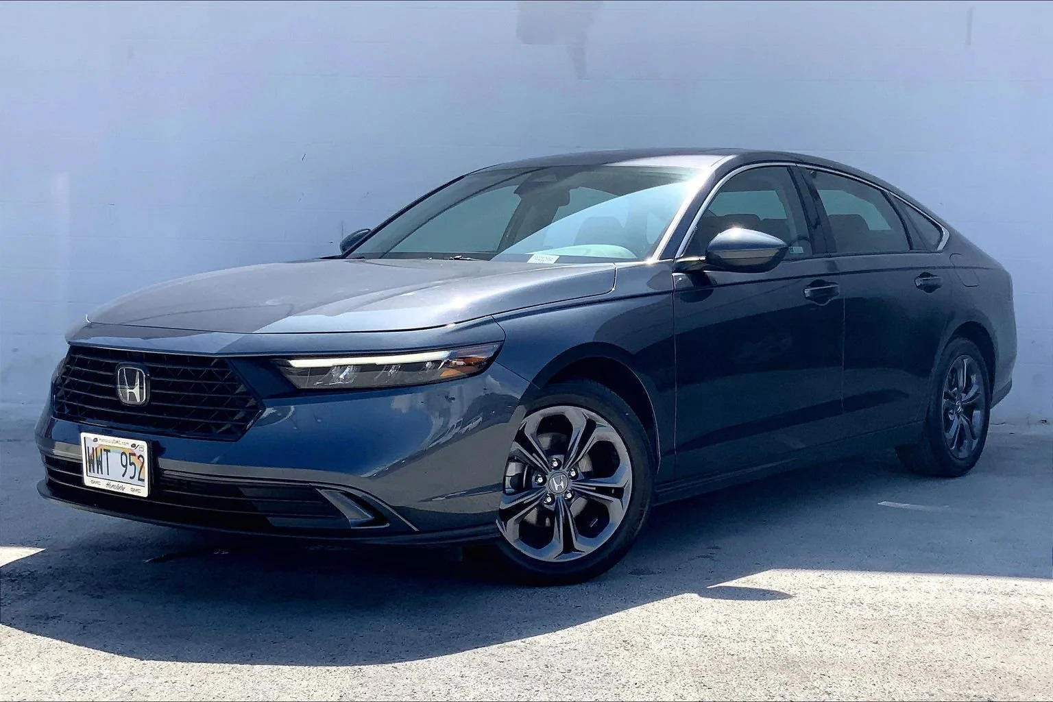 2023 Honda Accord 1.5T EX w/o BSI CVT's photo