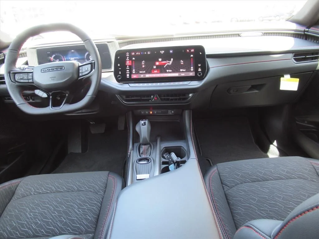New 2026 White Knuckle Exterior Paint Dodge R/T image 12