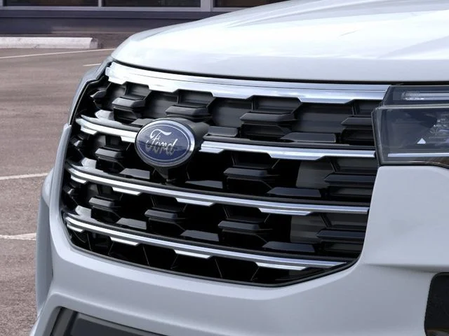 New 2026 Space White Metallic Ford Active image 40