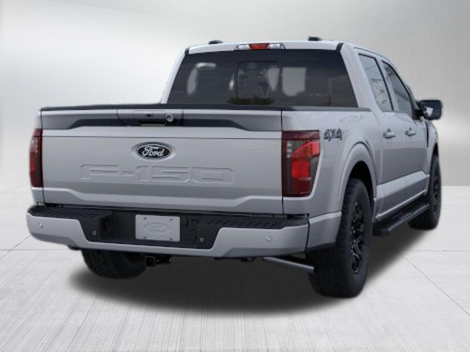 New 2026 Iconic Silver Metallic Ford XLT image 14