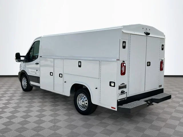 New 2025 Oxford White Ford KNAPHEIDE KUV129SU-FT image 4