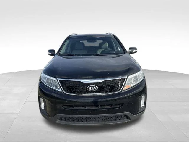 Used 2015 Black Kia LX image 8