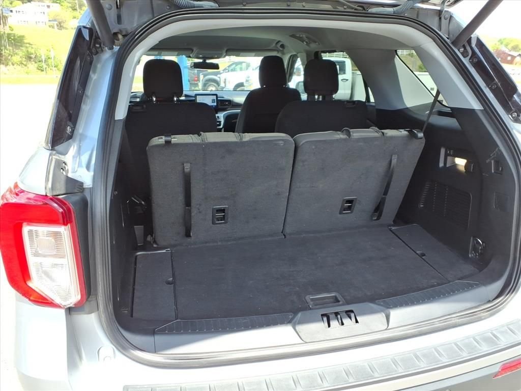 Used 2022 Silver Metallic Ford XLT image 11