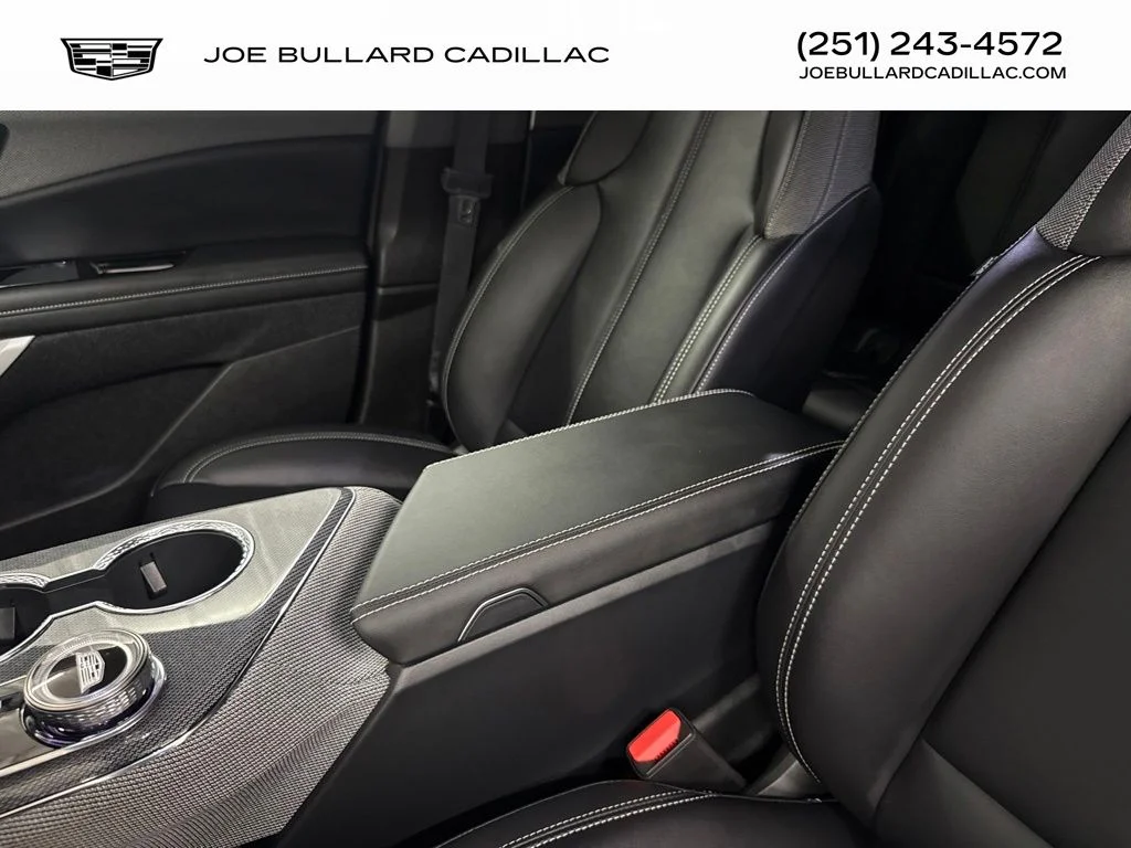 2026 Cadillac OPTIQ Sport - Photo 39