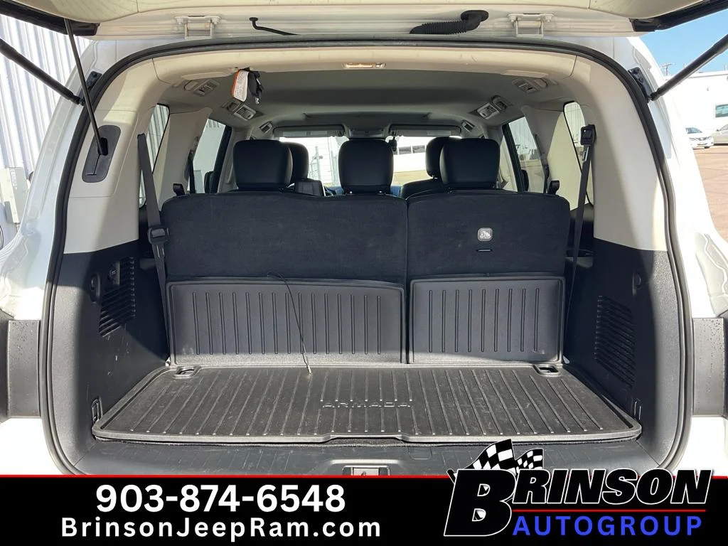 Used 2024 Aspen White Tricoat Nissan SL image 9