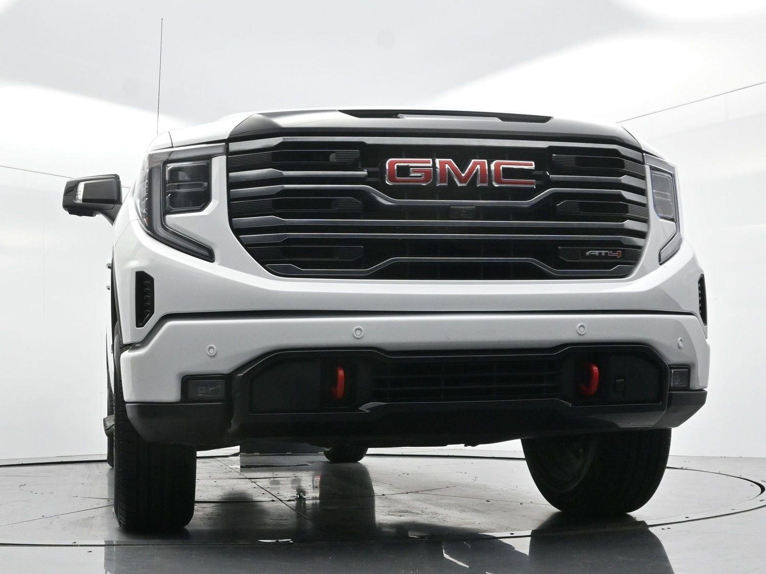 Used 2025 Summit White GMC AT4 image 47