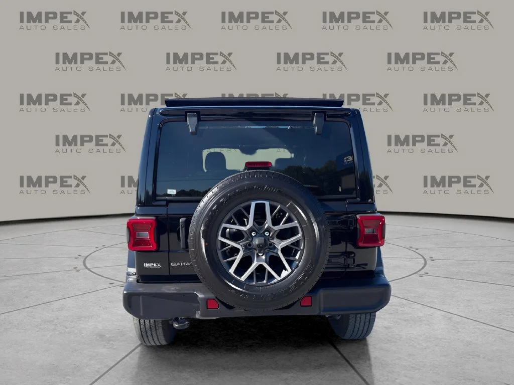 Used 2026 Black Jeep Sahara image 4