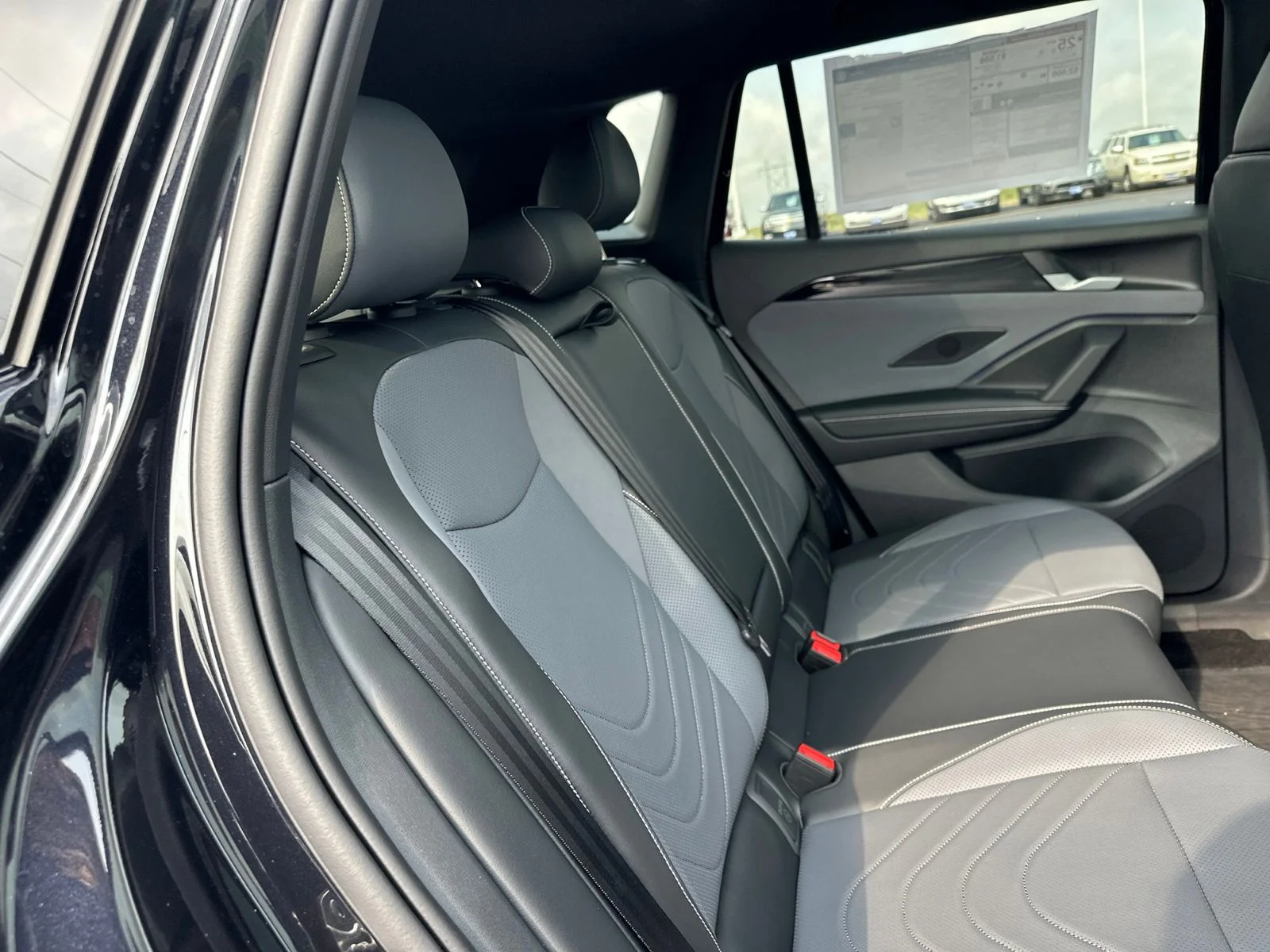 New 2026 Black Volkswagen 2.0T SE R-Line Black image 32