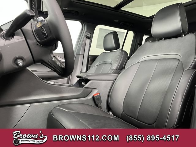 2027 Jeep Grand Cherokee Limited Reserve