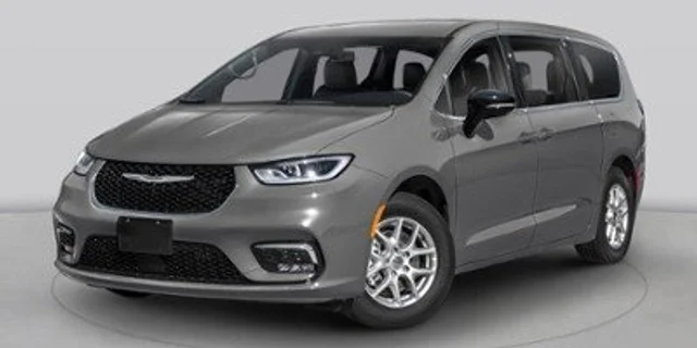 2027 Chrysler Pacifica Select - - AWD - 3.6L Pentastar V6 - Adaptive Cruise Control - Blind Spot Monitor & More!