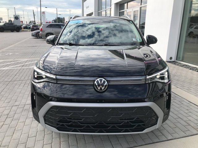 Certified Used 2025 Deep Black Pearl Volkswagen SEL image 3