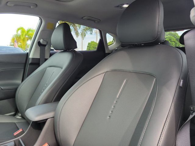 2026 Hyundai Kona Limited - Photo 13