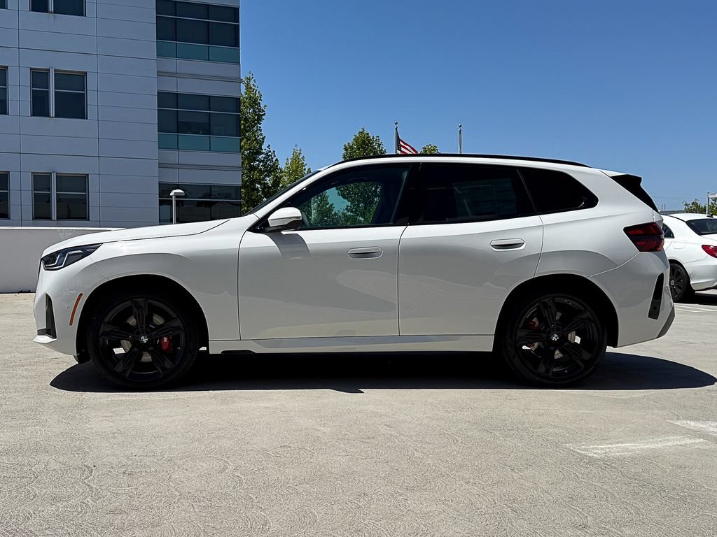 New 2026 Alpine White BMW 30 xDrive image 3