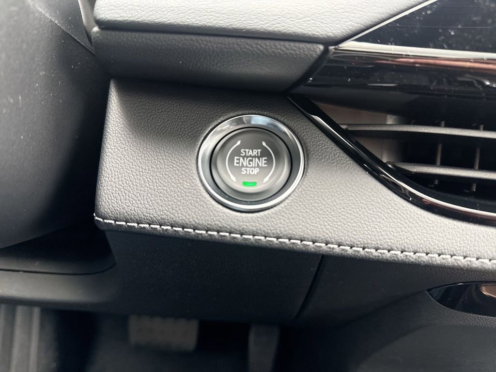 2026 Buick Enclave Avenir - Photo 17