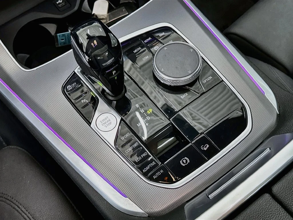 Used 2021  BMW xDrive40i image 19