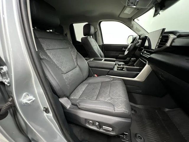 Used 2023 Silver Toyota SR5 image 27