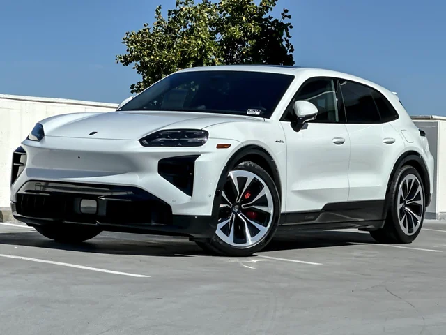 2026 Porsche Cayenne Turbo Electric