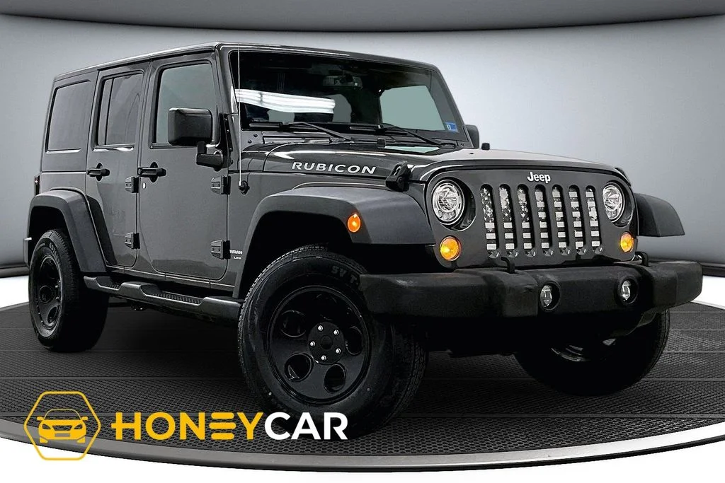 Used 2018 Gray Jeep Unlimited Rubicon image 1