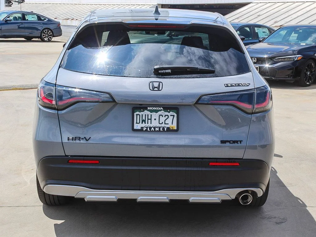 Used 2023  Honda Sport image 5