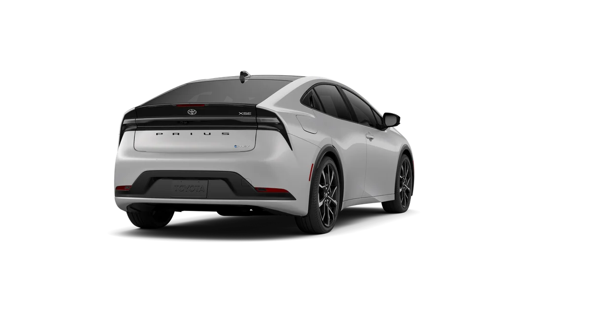 New 2027 Cutting Edge Toyota XSE Premium image 25