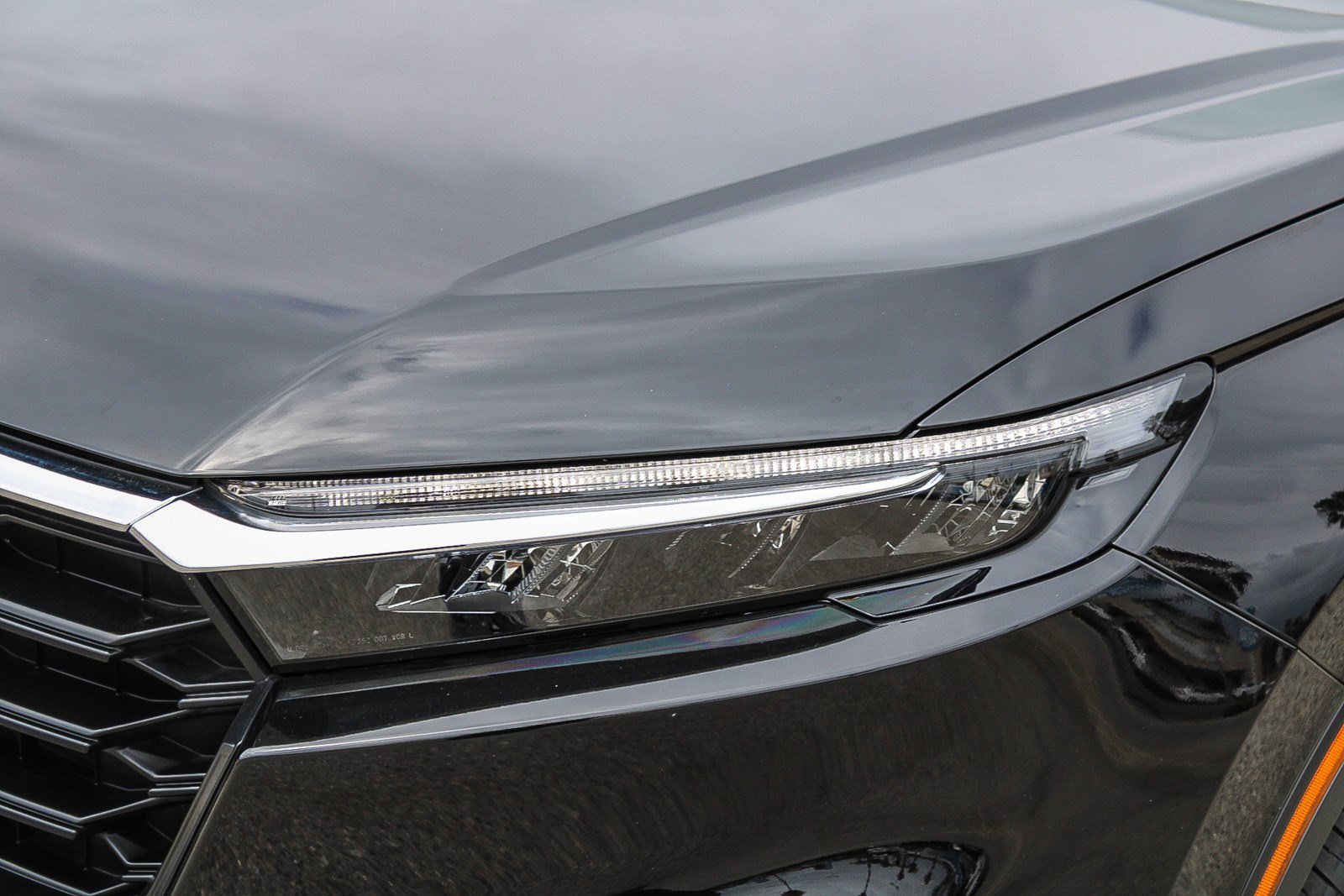 2025 Honda CR-V LX - Photo 32