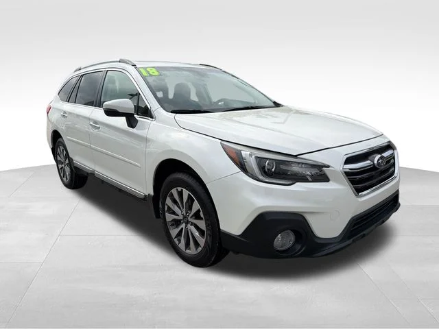 2018 Subaru Outback 2.5i Touring's photo
