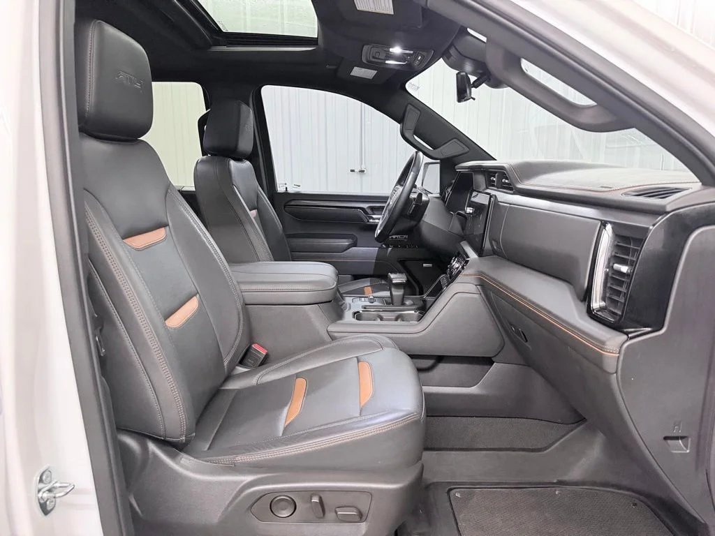 Used 2023 White GMC AT4 image 48