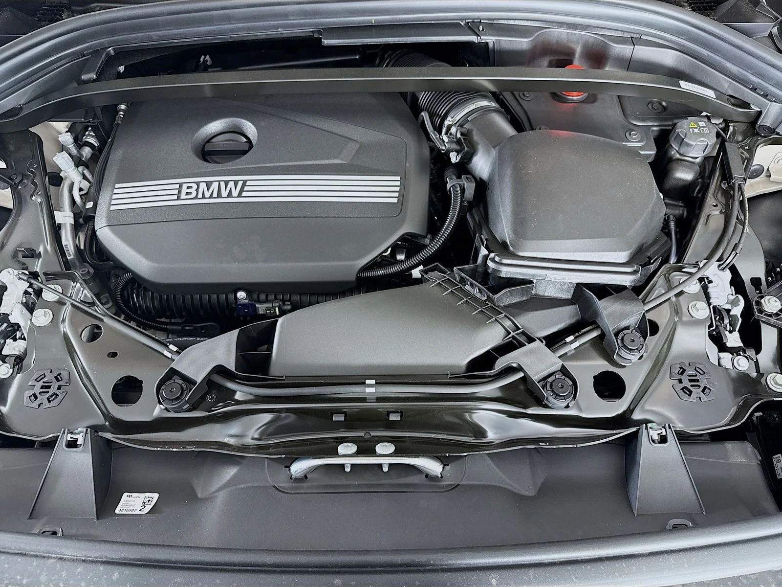 New 2026 Dune Grey Metallic BMW xDrive28i image 31