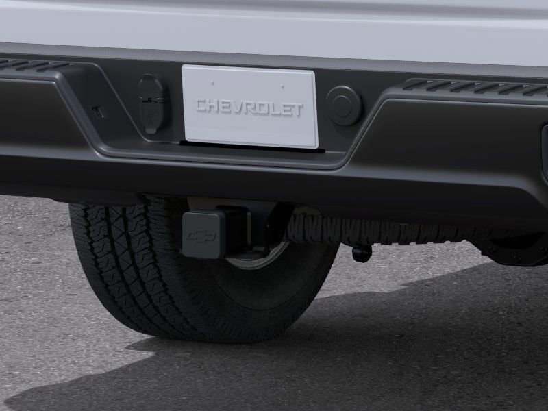 New 2026 Summit White Chevrolet WT image 14