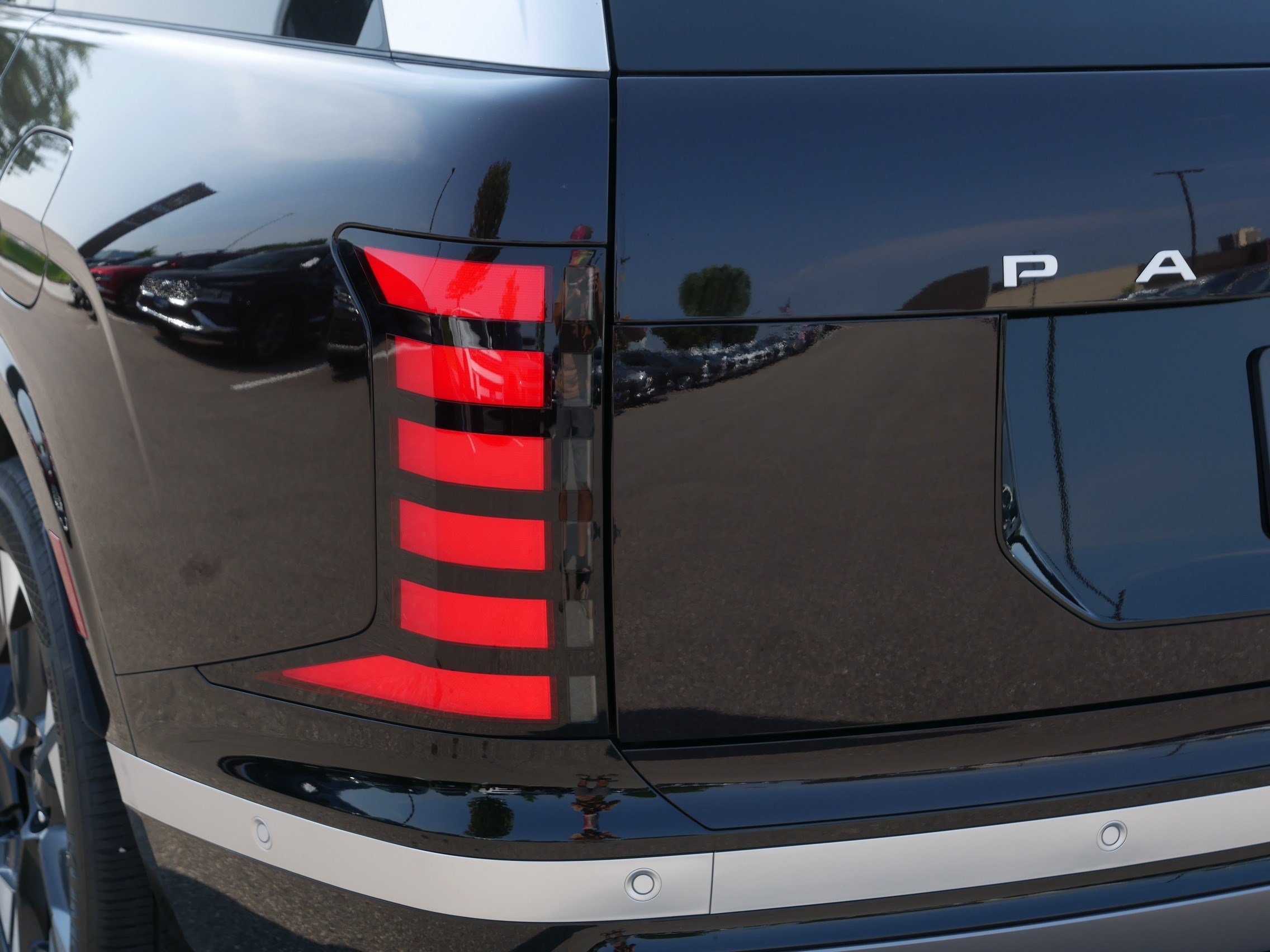 2026 Hyundai Palisade Limited - Photo 17