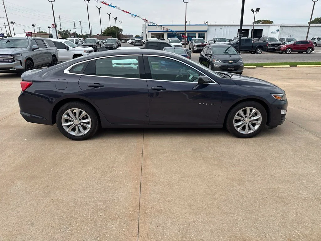 Used 2025 Black Chevrolet LT image 33