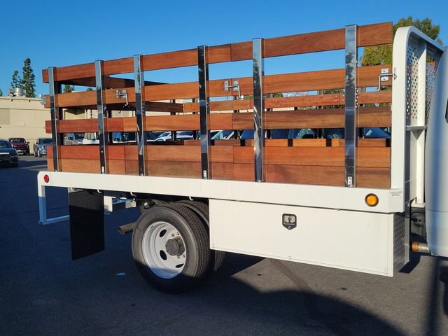 New 2026 Oxford White Ford F-550® XL image 16