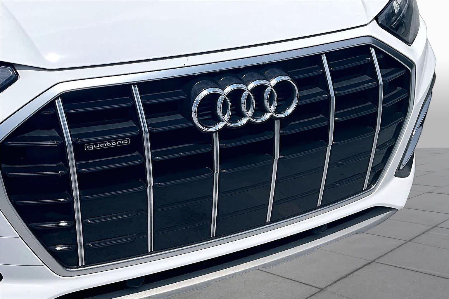 Used 2022 Glacier White Metallic Audi Premium image 30